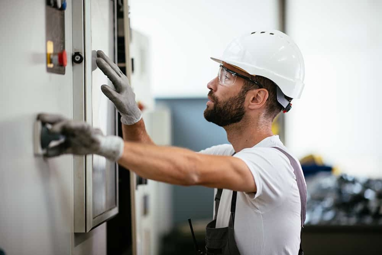 Elektrohelfer (m/w/d) bei Elektro Beck GmbH in Maxhütte-Haidhof